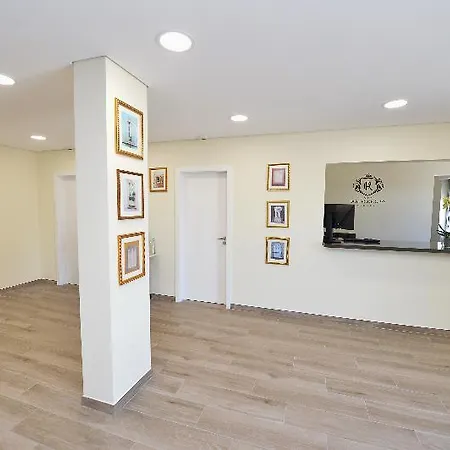 Don Rodrigues Hotel *