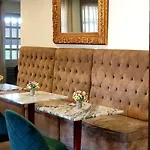 Hotel Don Rodrigues *