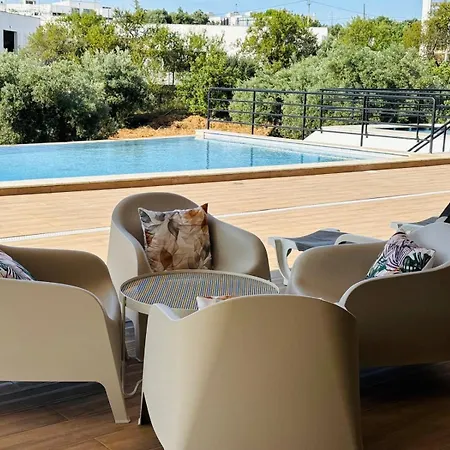 Don Rodrigues Hotel *