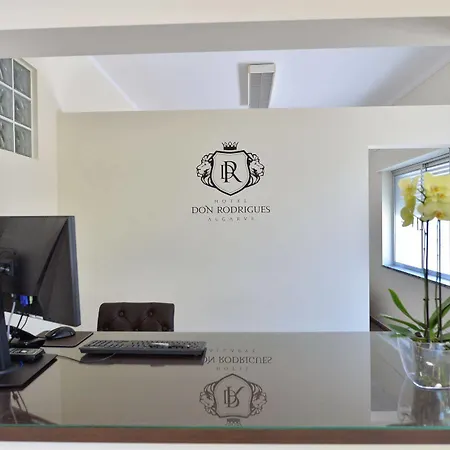 Don Rodrigues Hotel *